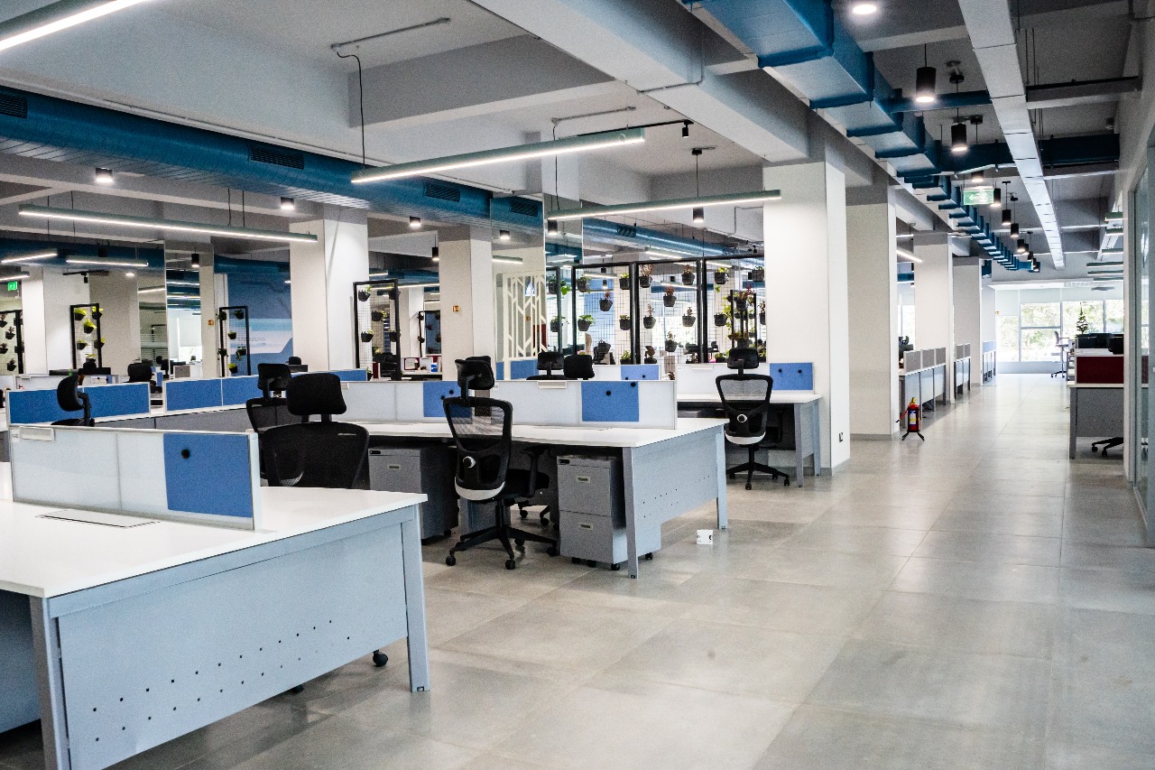 Enterprise Workstation Floor